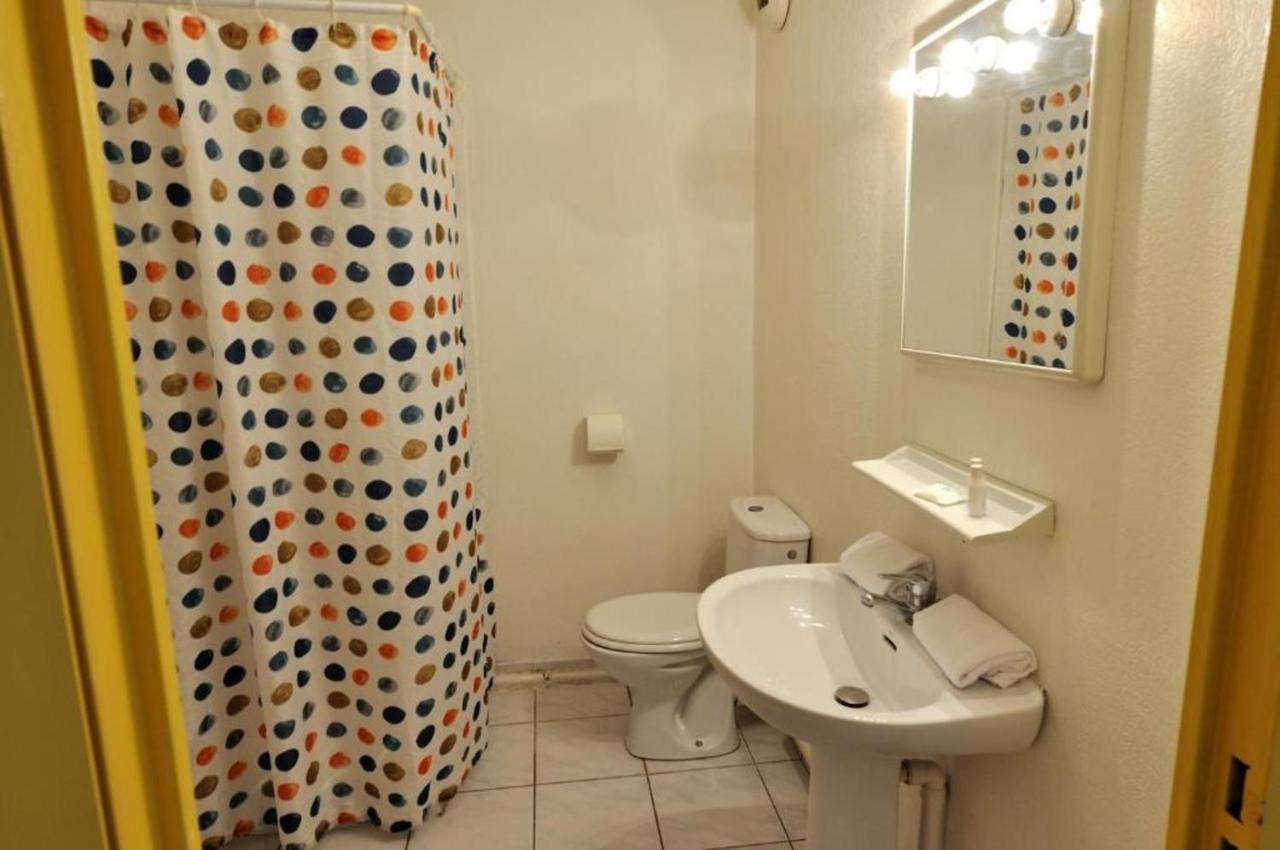 Chambre Chez L'Habitant Chatillon Dans Appartement Partage Avec D'Autres Visiteurs Et Espace Journee Exterior photo