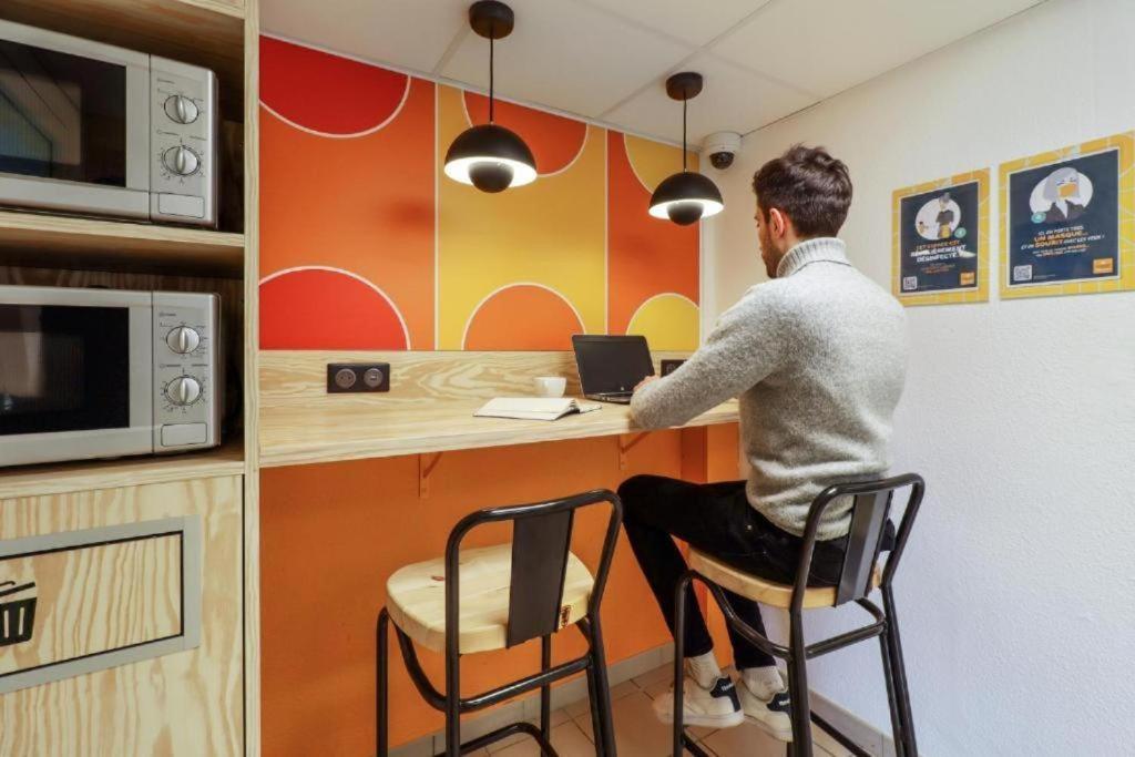 Chambre Chez L'Habitant Chatillon Dans Appartement Partage Avec D'Autres Visiteurs Et Espace Journee Exterior photo